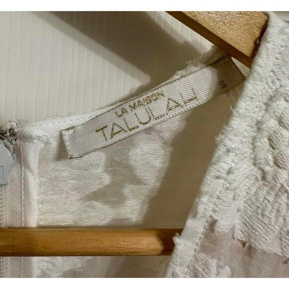 La Maison Talulah White Floral Bayview Mini‎ Dress size Small - Picture 5 of 6
